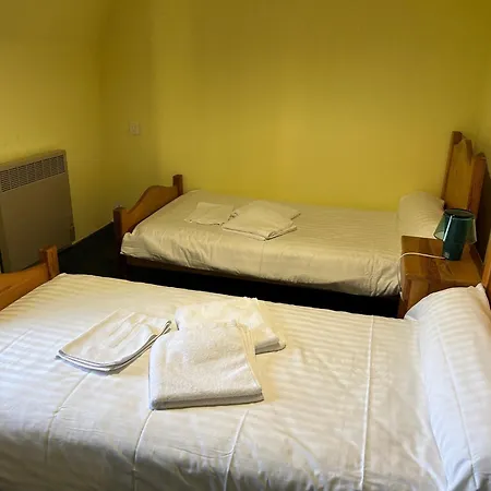 Aux Globe-trotters Hotel Murat (Cantal)