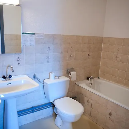 Hotel Aux Globe-trotters 2*